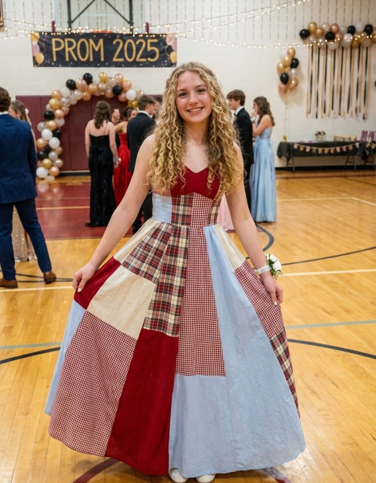 I sewed a dress from my father’s shirts for prom in his honor — my classmates laughed, but then the principal took the microphone, and the entire room fell silent.
